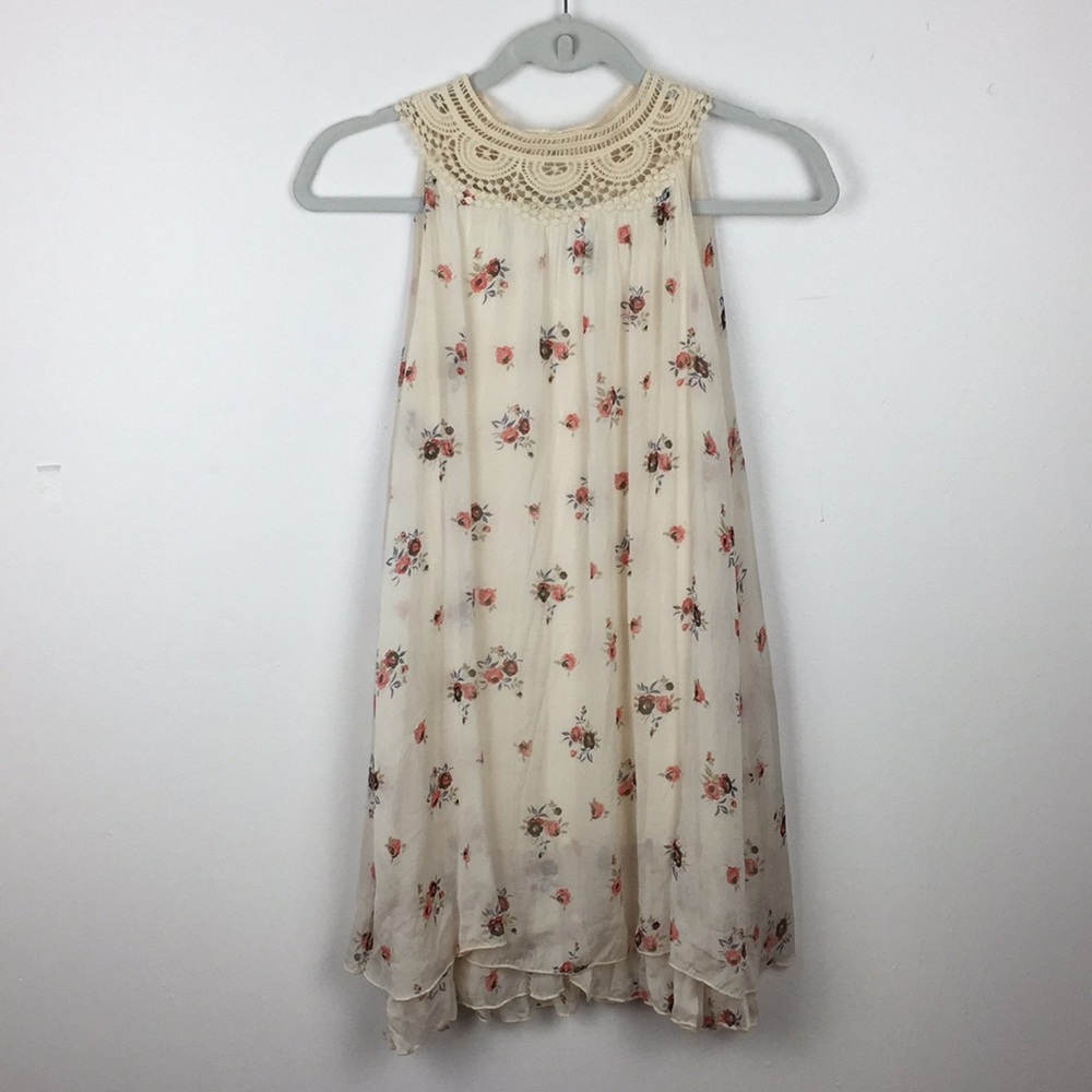 Crocheted Floral Tank